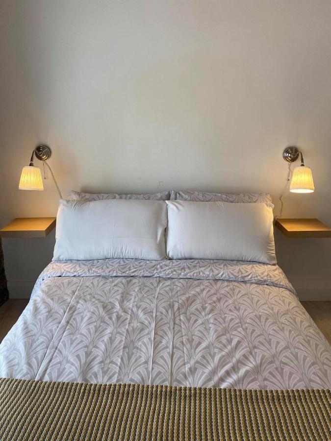 Room 2 Camp Street B&B & Self Catering Oughterard Exterior foto